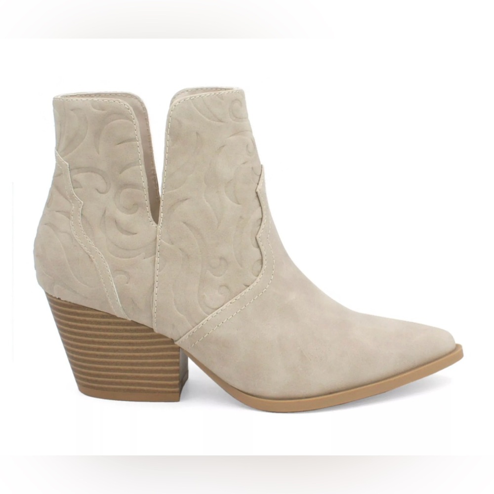 Qupid Stone Distress Nubuck Bootie